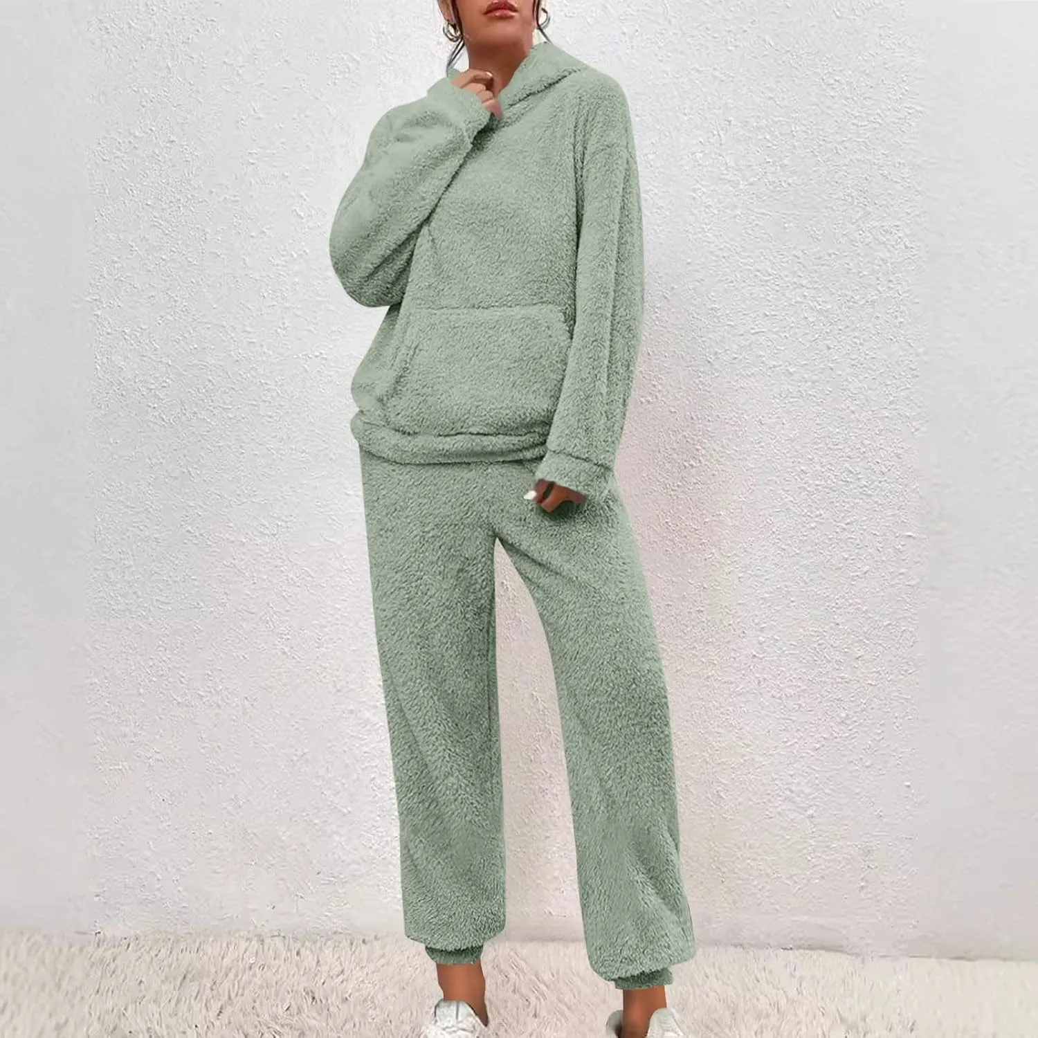 2 Piece Fuzzy Fleece Outfits for Women Warm Hoody Pullover and Sweatpant Plush Pajama Sets Winter Lounge Set Homewear