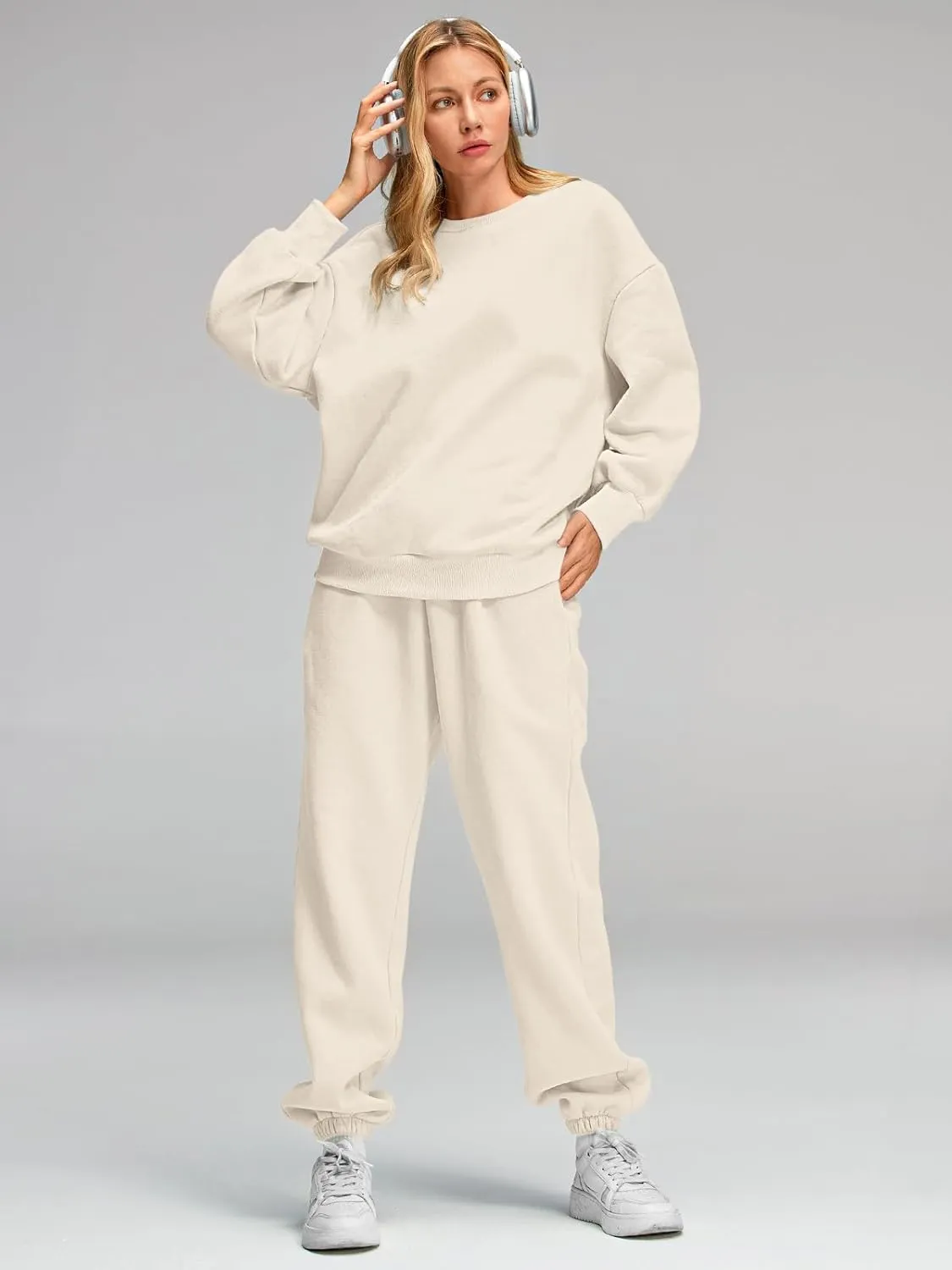 AUTOMET Womens 2 Piece Outfits Sweatsuit Oversized Sweatshirt Lounge Sets Baggy Sweatpants Fall Fashion with Pockets