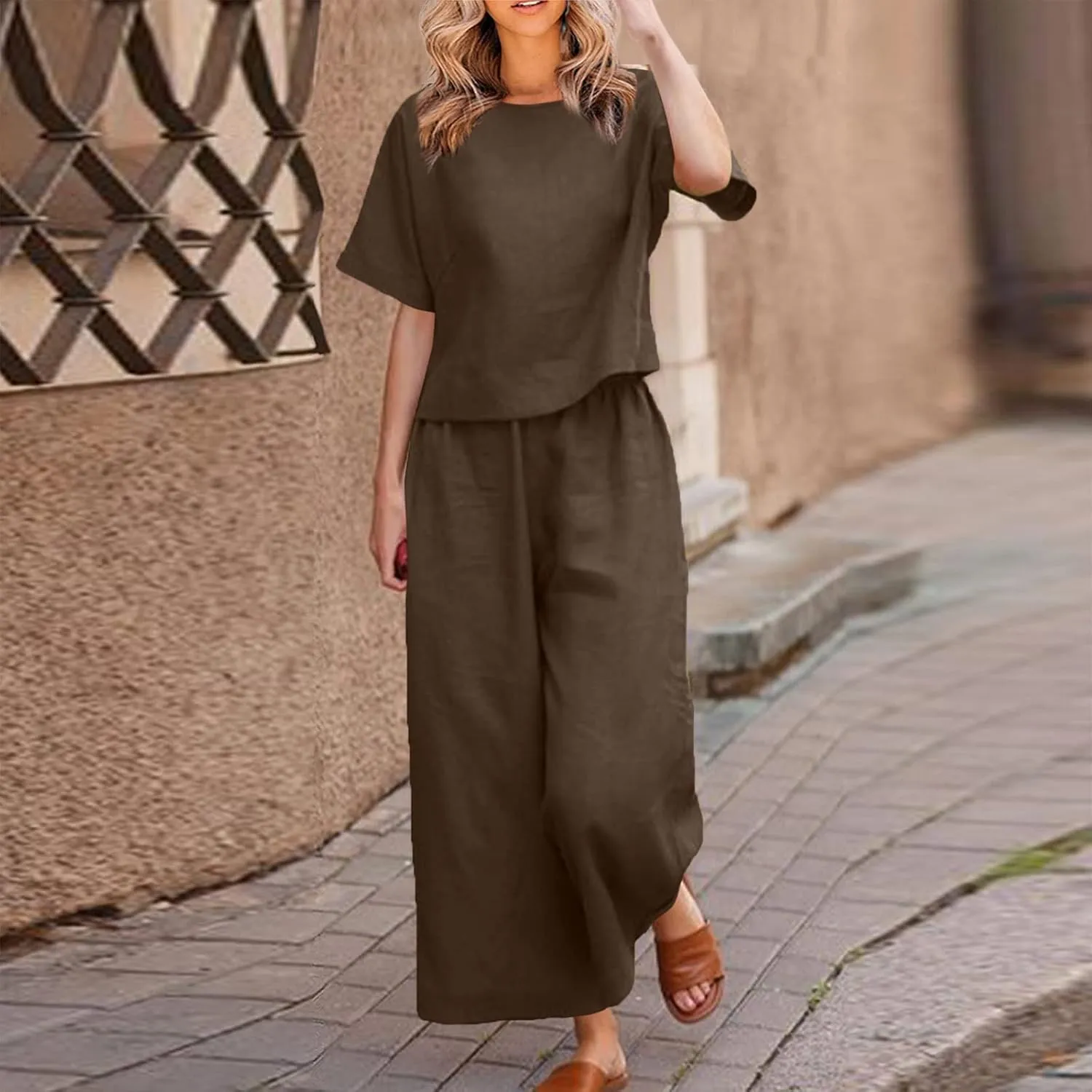 Cotton Linen Sets for Women 2 Piece Lounge Set Summer Outfits Short Sleeve Crop Top Wide Leg Capri Pants with Pockets