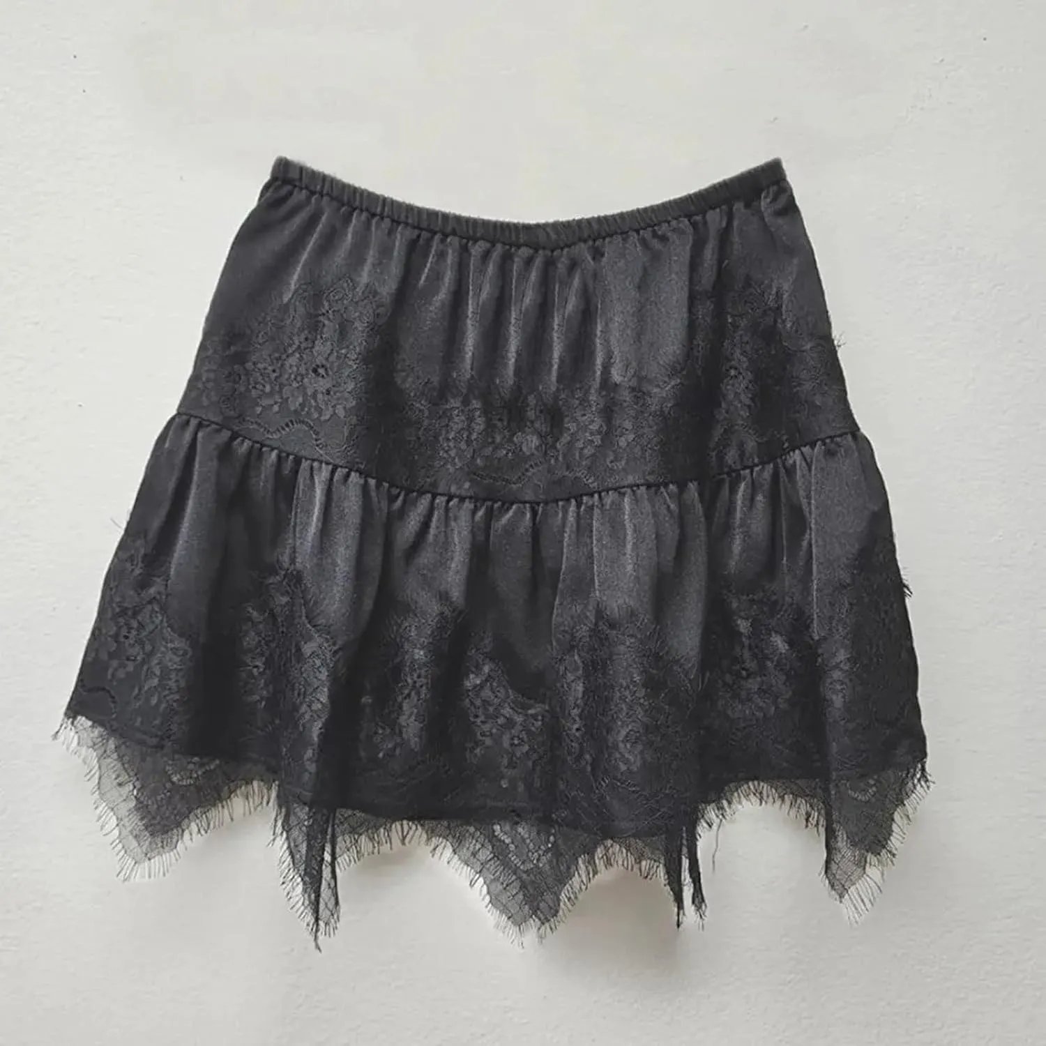 Lace Trim Mini Skirt for Women Pleated Lace Half Slips Extender Tiered Ruffle Flowy Short Skirts Underskirts