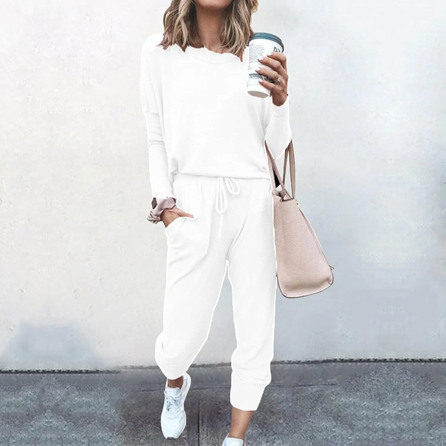 Lastesso Womens 2 Piece Sweatsuits Set Lightweight Loungewear Crewneck Loose Pullover Cozy Active Jogger Pants Soft Tracksuit