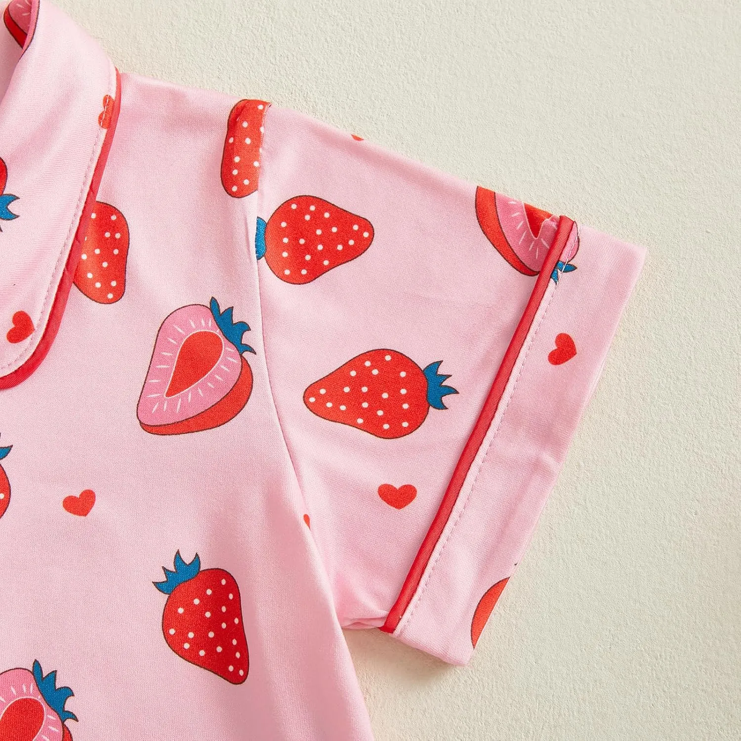 Toddler Baby Girl Silk Pajamas Set Daisy Floral Short Sleeve Button Down Shirt Shorts Summer Satin Sleepwear Cute Pjs