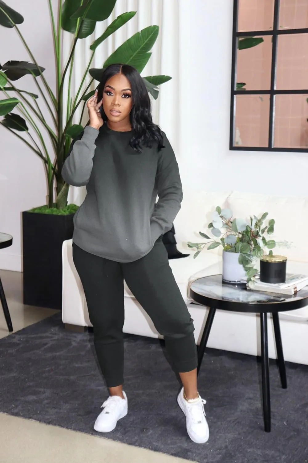 YeGine Womens 2 Piece Outfits Sweatsuits Casual Long Sleeve Jogger Tracksuits Lounge Sets With Pockets