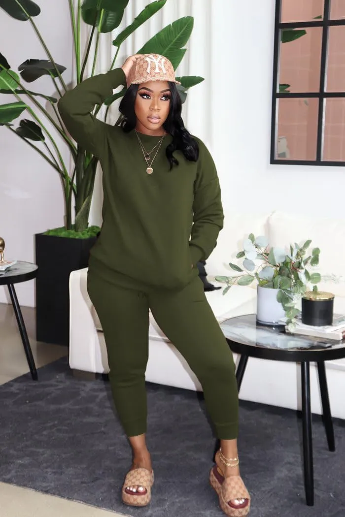 YeGine Womens 2 Piece Outfits Sweatsuits Casual Long Sleeve Jogger Tracksuits Lounge Sets With Pockets